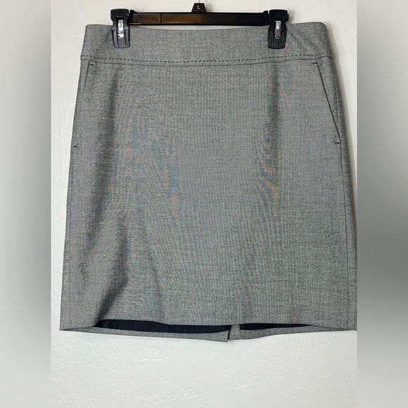 LOFT Dresses & Skirts - LOFT Elegant Gray Pencil Skirt. 8